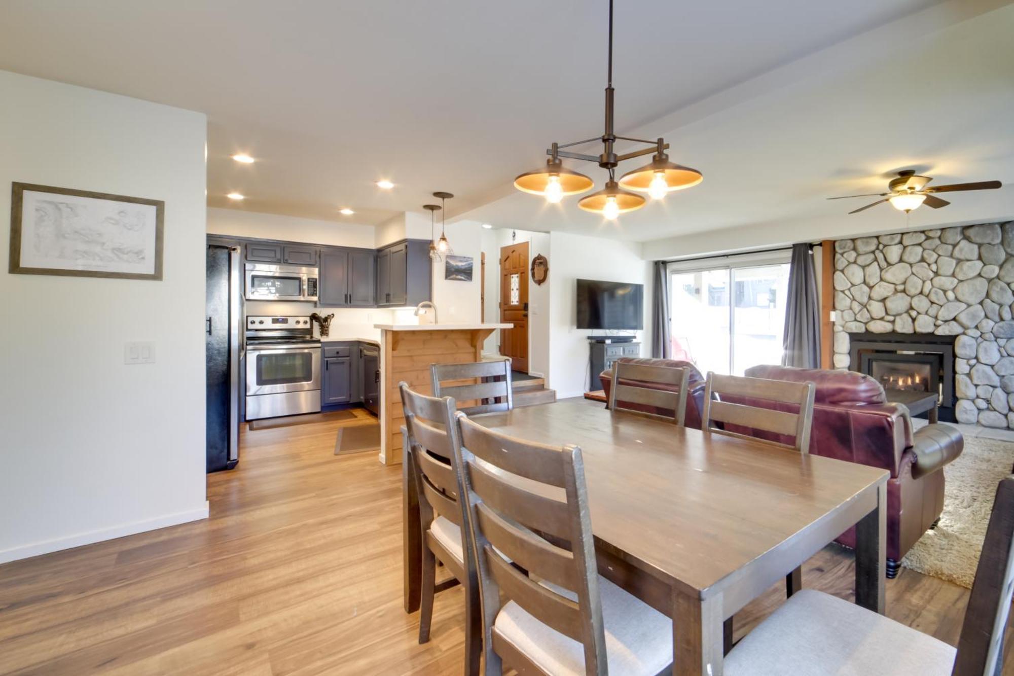 Snowcreek Resort Condo With Deck At Mammoth Mountain Маммот Лейкс Экстерьер фото